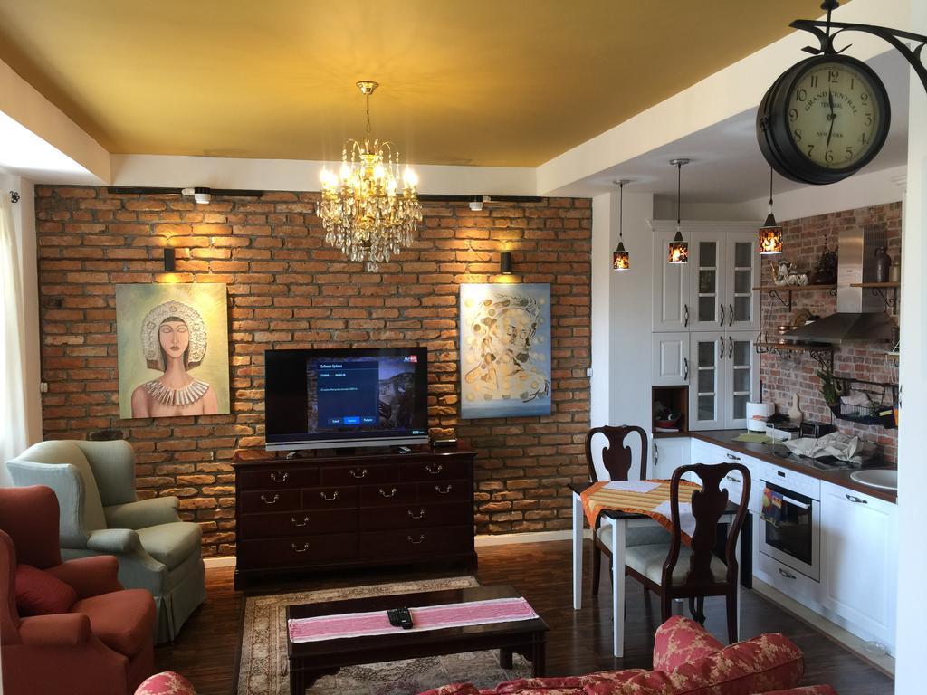 Apartment Nesti In Pristina Kosovo 외부 사진