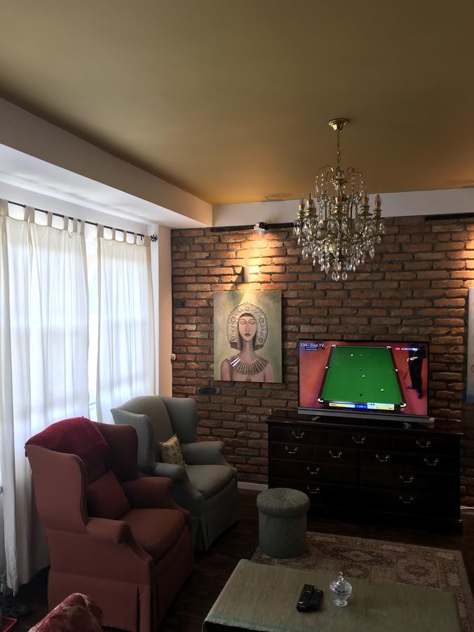 Apartment Nesti In Pristina Kosovo 외부 사진